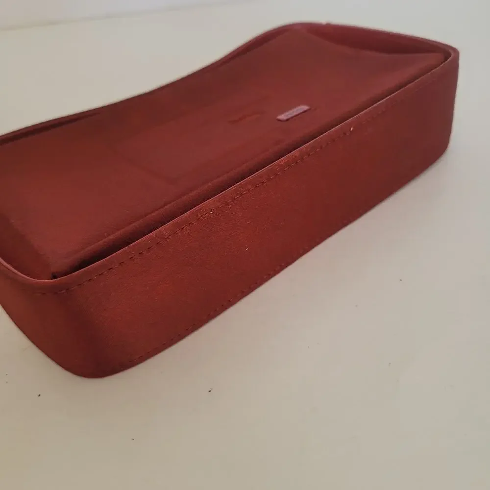 Gucci G Logo‎ Vintage Wristlet Bag Clutch Satine Red Pouch Zip Small Rectangle